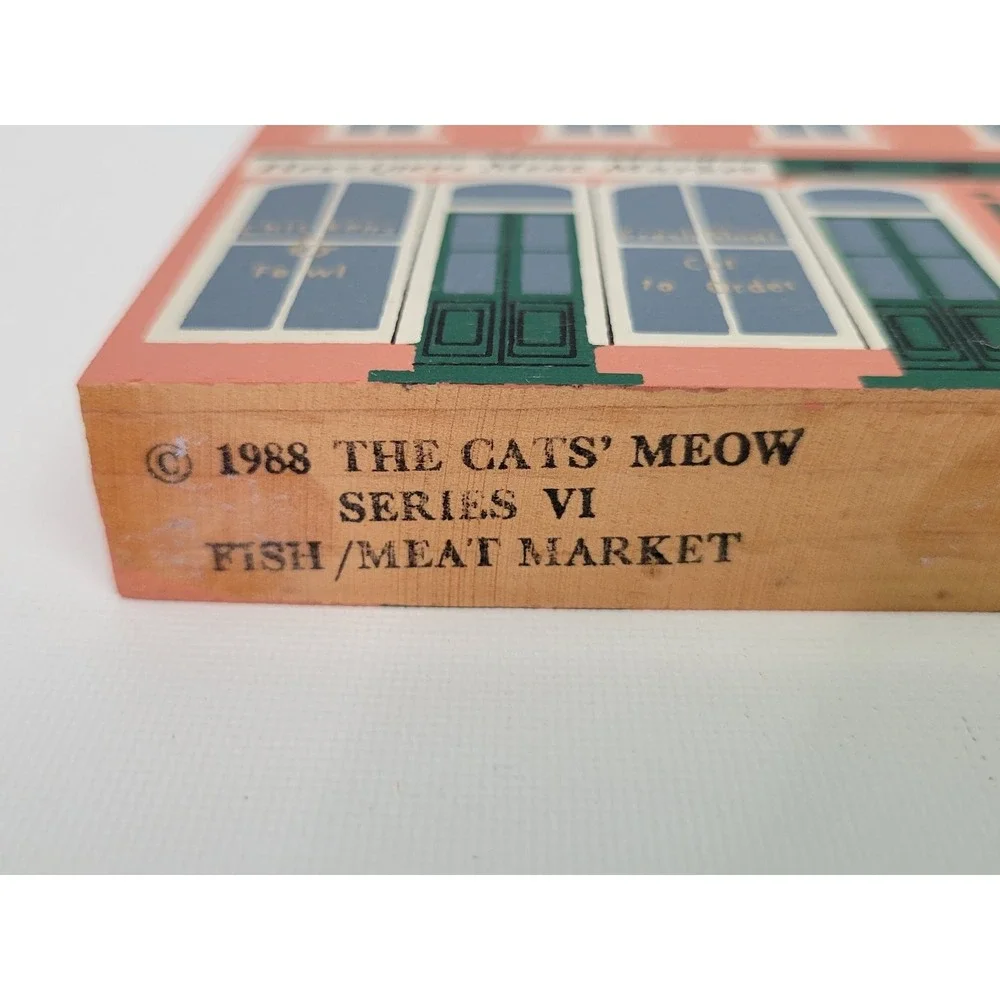 Cat's‎ Meow Fish/Meat Market House Wooden Collectible 1988 Signed